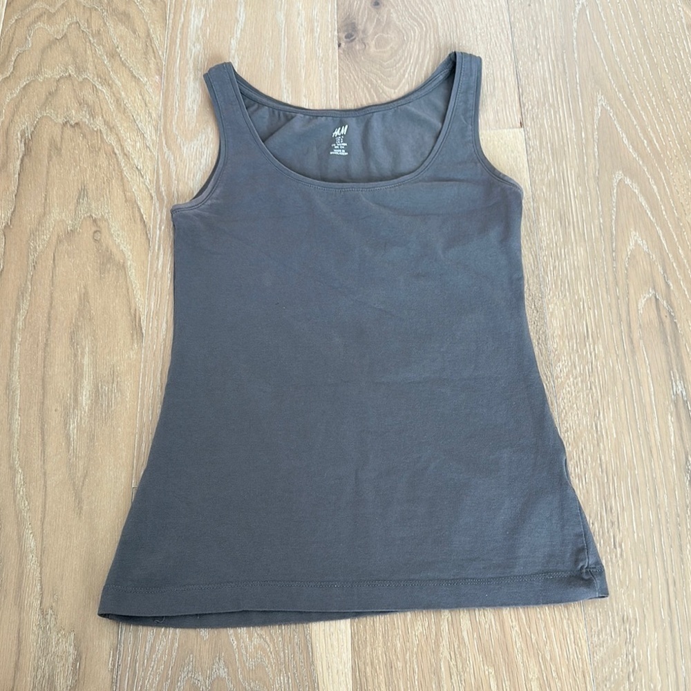 H&M Women’s Pima Cotton Scoop Neck Tank Top Gray Small Undershirt Summer Beach